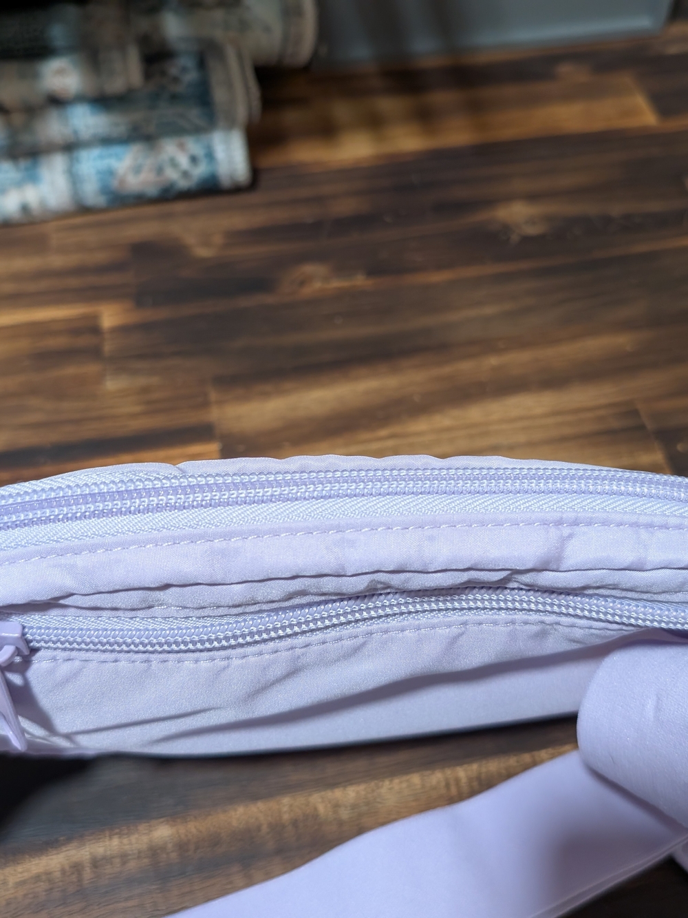 PINK Victoria's Secret Light Lavender Lilac Waist Bag - Picture 5 of 7